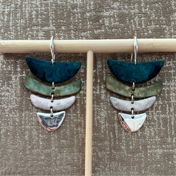 Robert Lee Morris Soho Patina Chandelier Fishtail Earrings - Picture 11 of 16